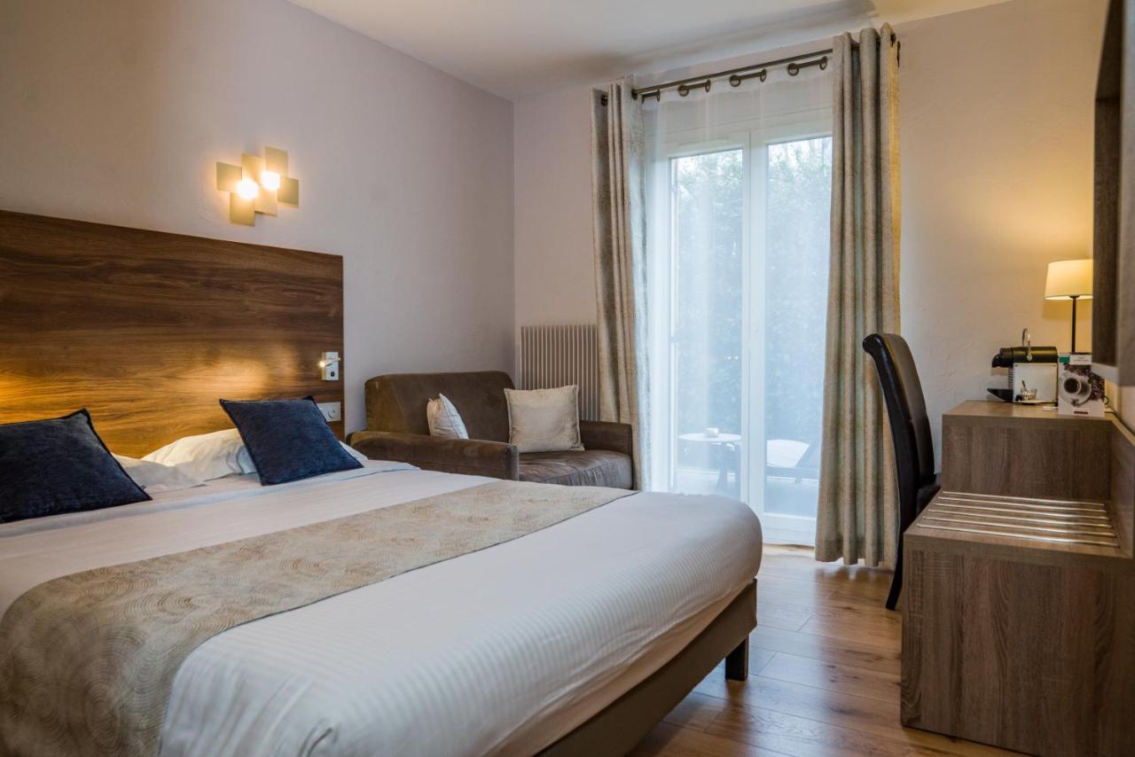 Logis Hotel Le Petit Casset La Boisse Eksteriør bilde