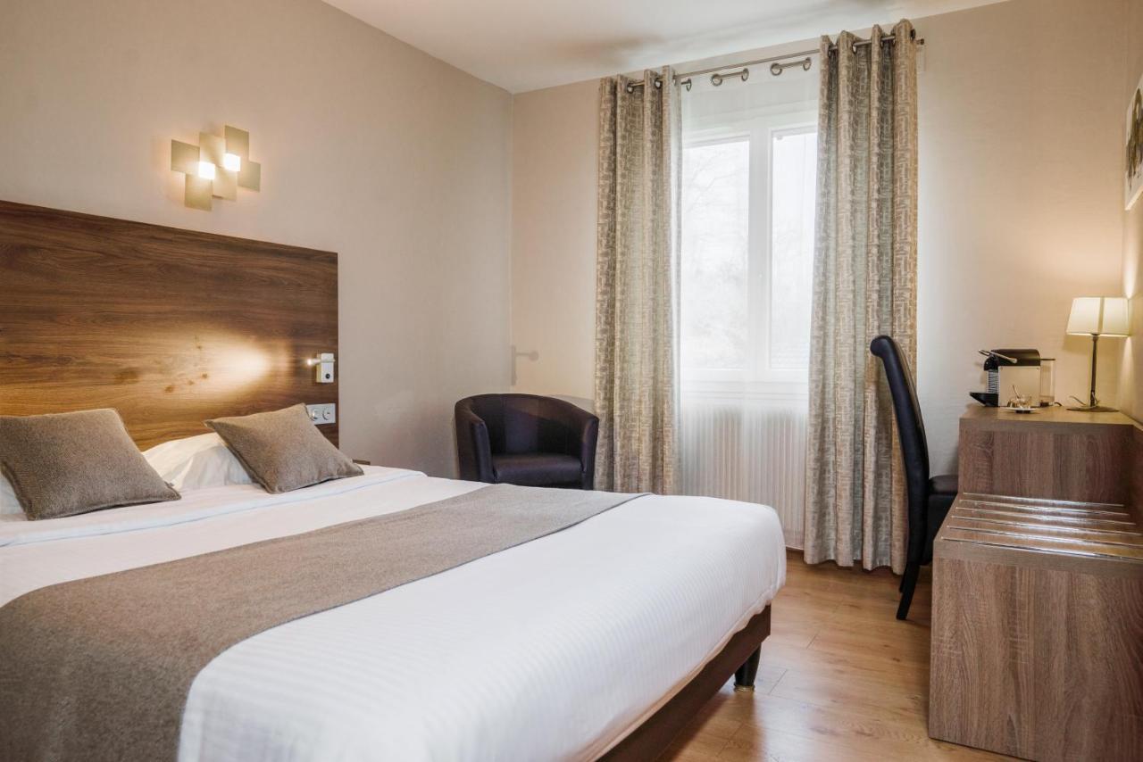 Logis Hotel Le Petit Casset La Boisse Eksteriør bilde