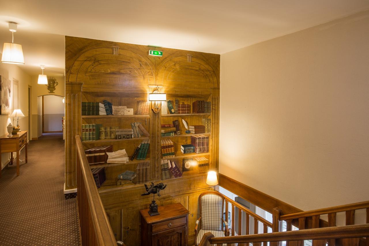 Logis Hotel Le Petit Casset La Boisse Eksteriør bilde